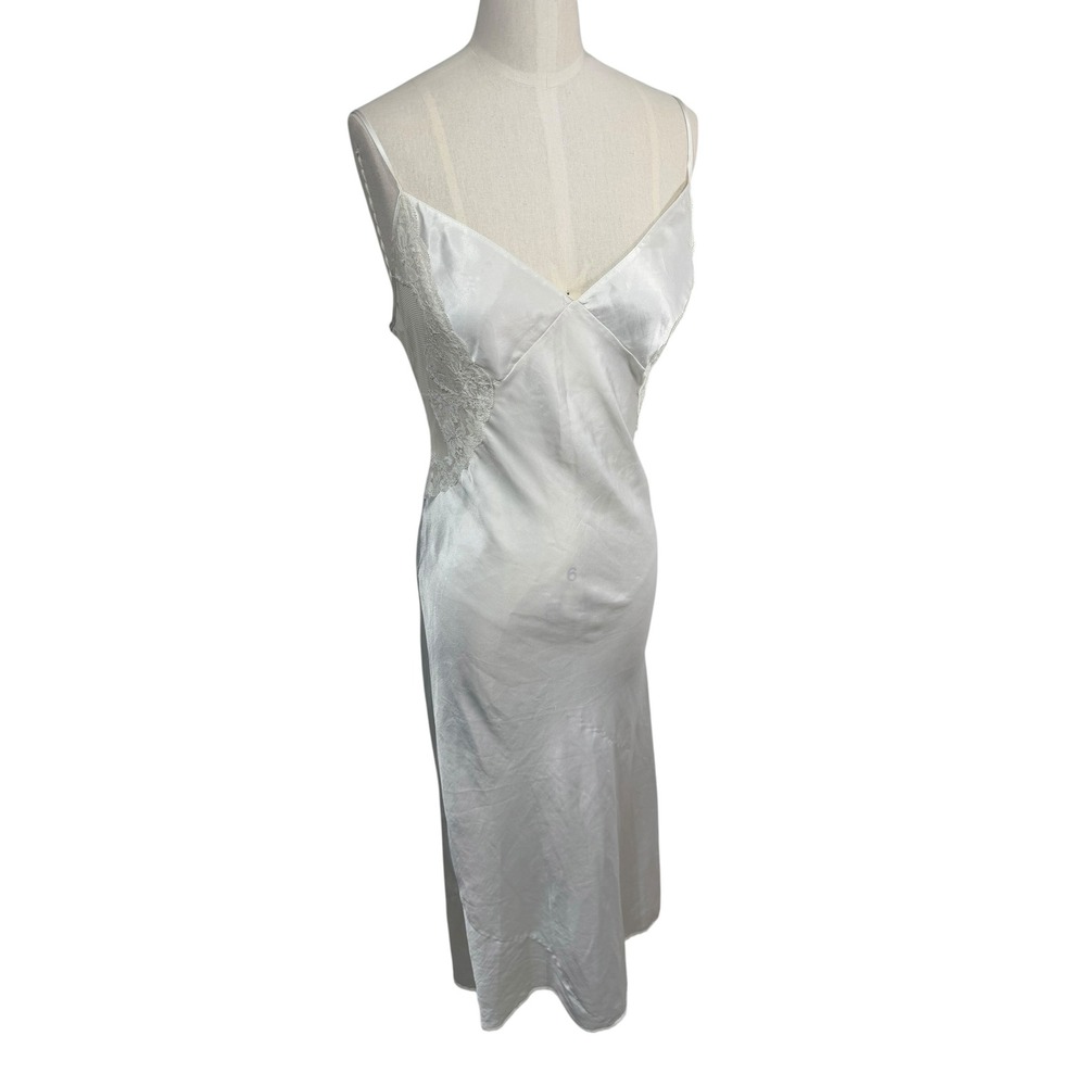 Victoria's Secret Nightgown Lace Trim Satin Slip Women's Medium Ivory